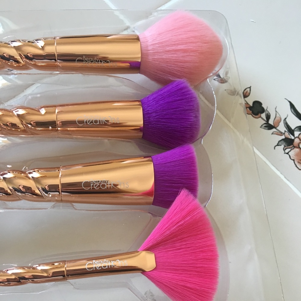 Beauty creation - Picture 2 of 4